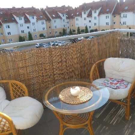 Jasne czyste i zadbane mieszkanie blisko lotniska Gdańsk Zewnętrze zdjęcie