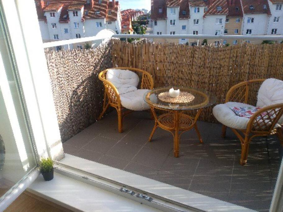 Jasne czyste i zadbane mieszkanie blisko lotniska Gdańsk Zewnętrze zdjęcie